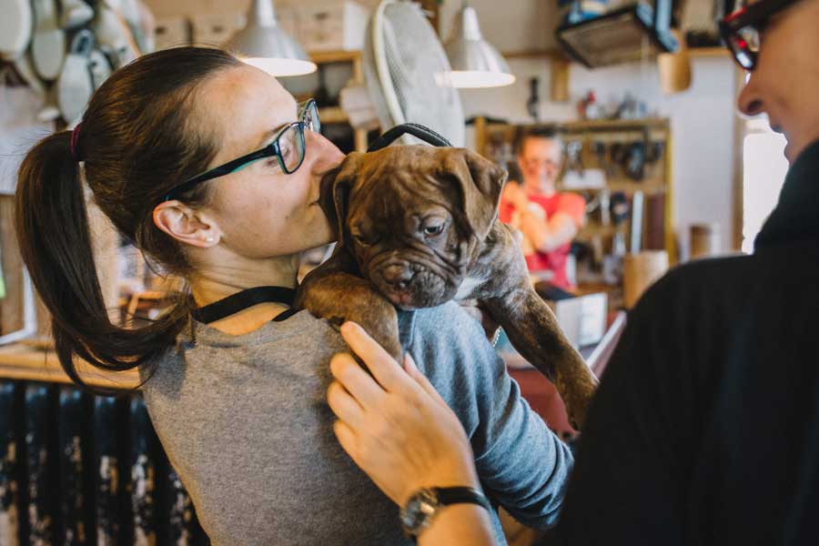 lady with a puppy
