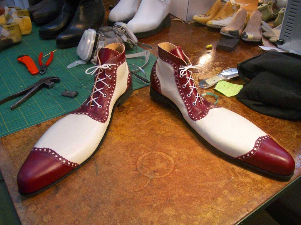 Pair of Circus white & brown leather shoes