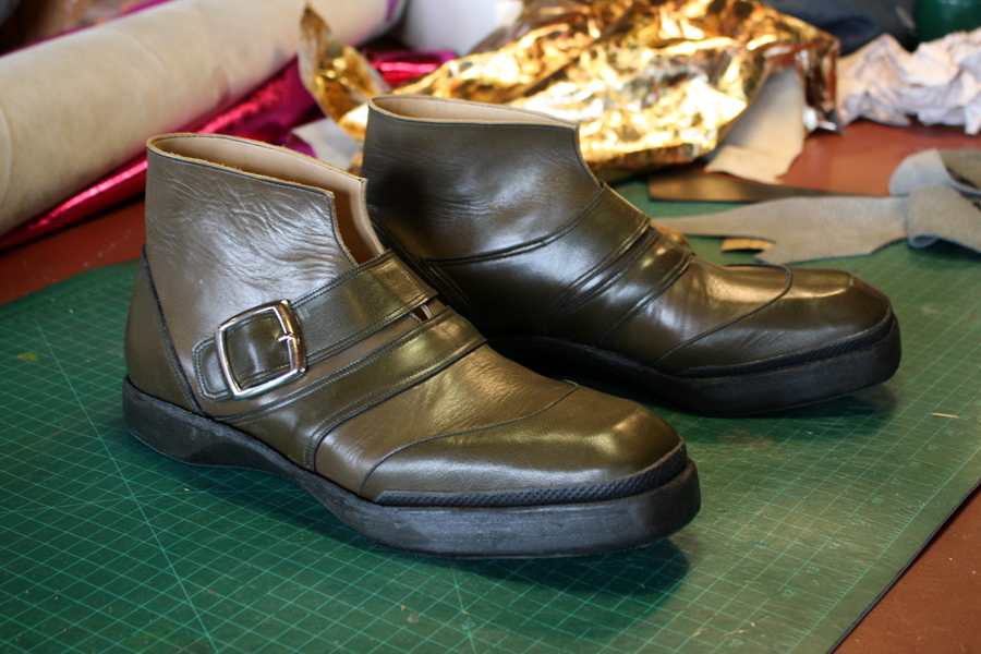 Green Leather shoes