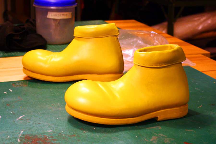 yellow shoes with rounded toe