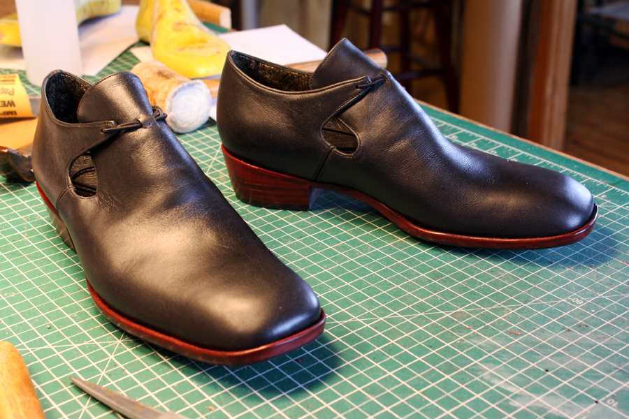 Custom Period Shoes & Boots - Historical Footwear | Jitterbug Boy