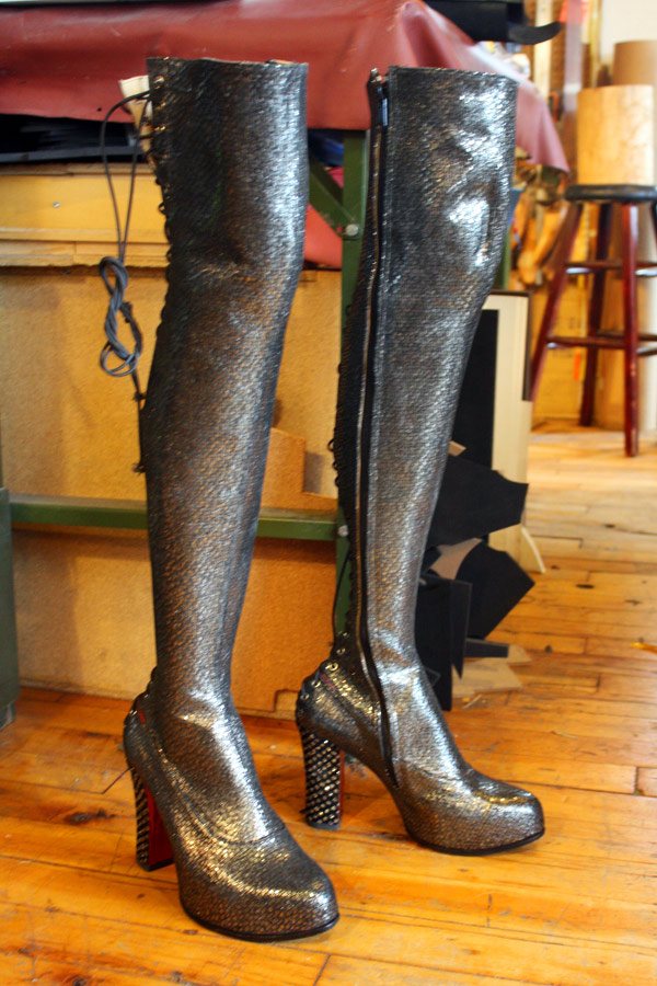 thigh length zipper boots